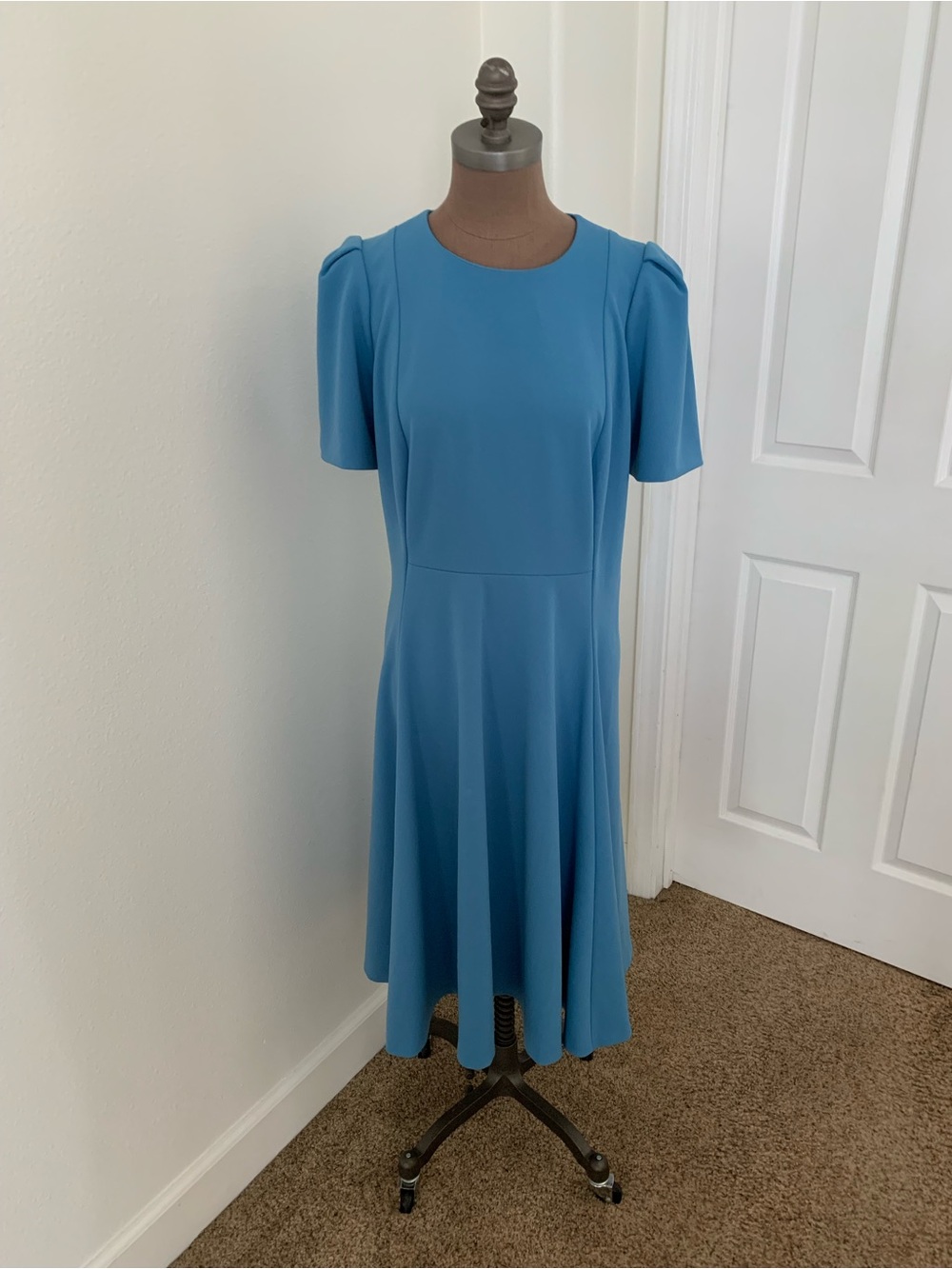 Calvin Klein Classic Short-Sleeve Sky Blue Midi Dress